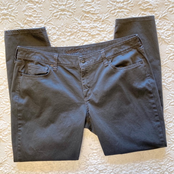 Arizona Jeans - Picture 1 of 7